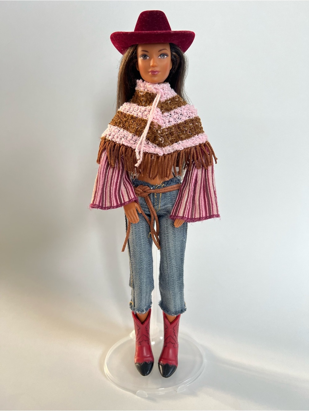 H3995 Barbie Cali Girl Lea Western Cowgirl doll RARE